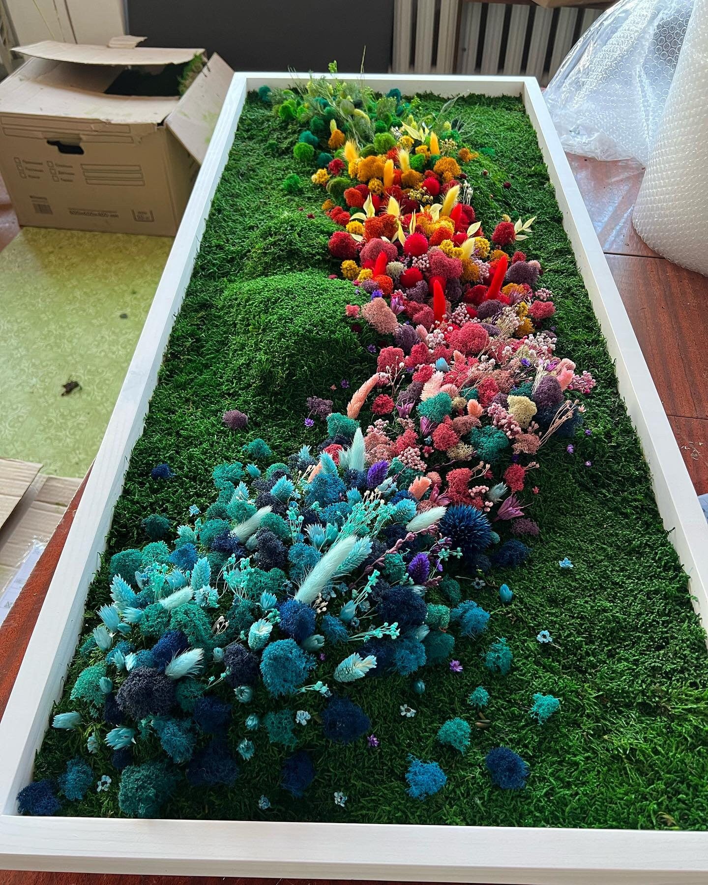 Rainbow Flowered Preserved Moss Wall Art | CAREFREE & VARIOUS-SIZE